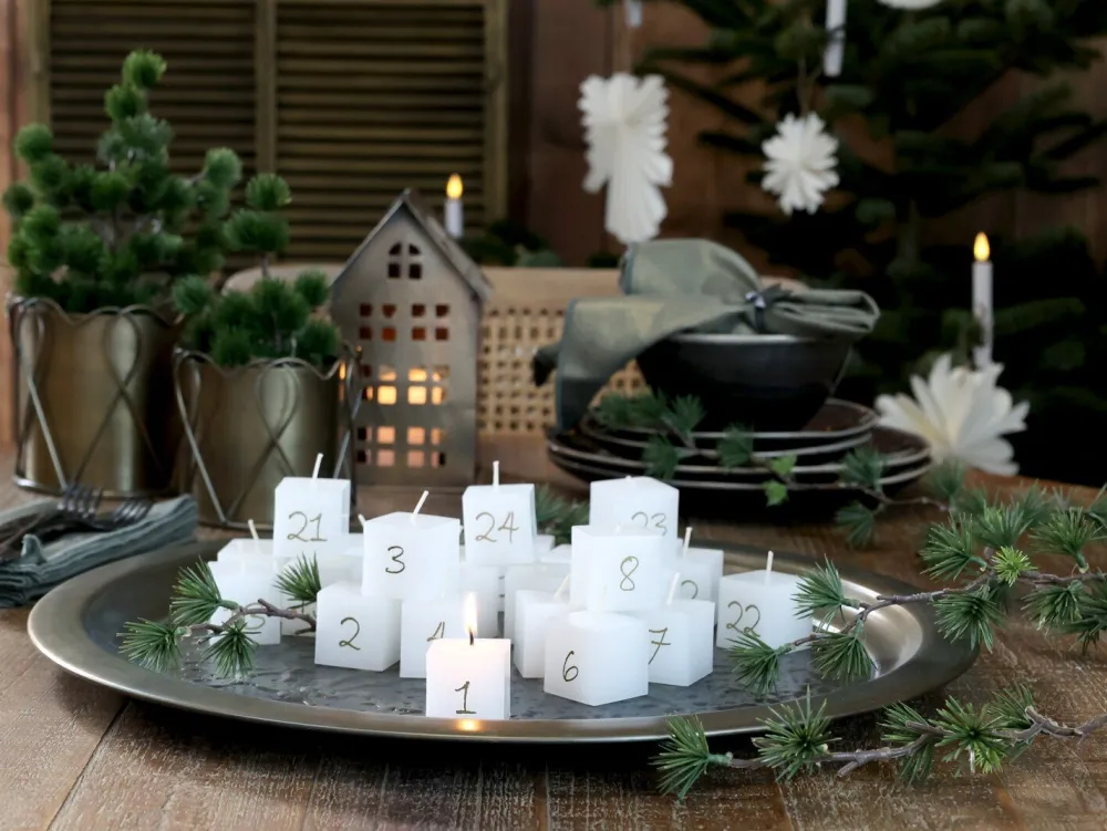 Chic Antique Adventskalender Kerzen 24 Stück