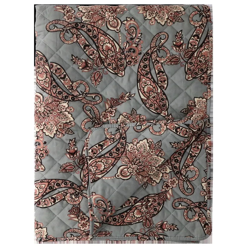 Chic Antique Aix Quilt mit Paisley Motiv 1
