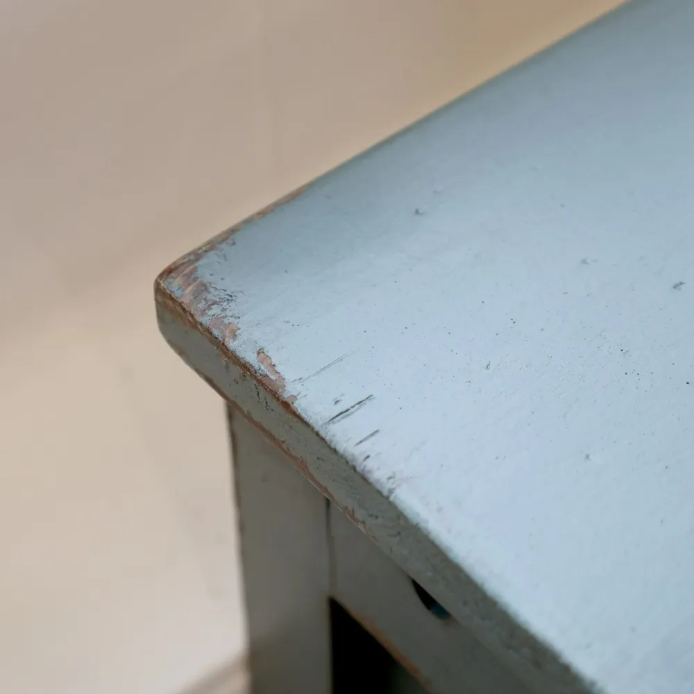 Chic Antique Schranktisch aus Tannenholz