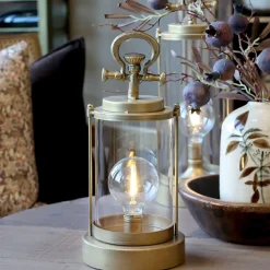 Chic Antique Stall Laterne mit LED und Timer