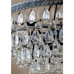 Chic Antique Versailles Kronleuchter mit tropfenformigen Glasprismen