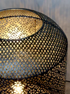 Chic Antique Vire Tischlampe mit Muster