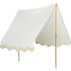 IB Laursen Sonnensegel mit Fransen und Holzstangen