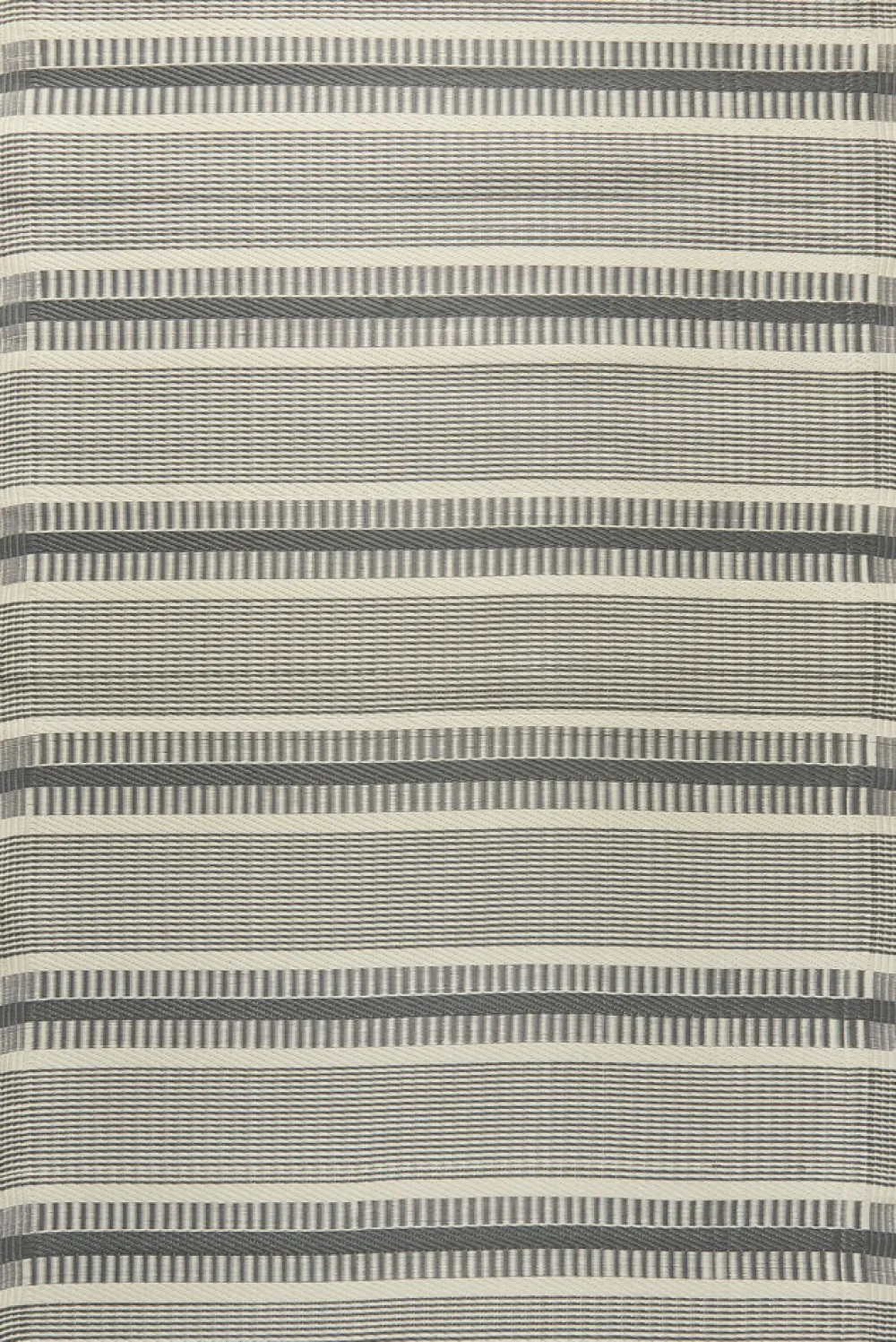 IB Laursen Teppich gestreift