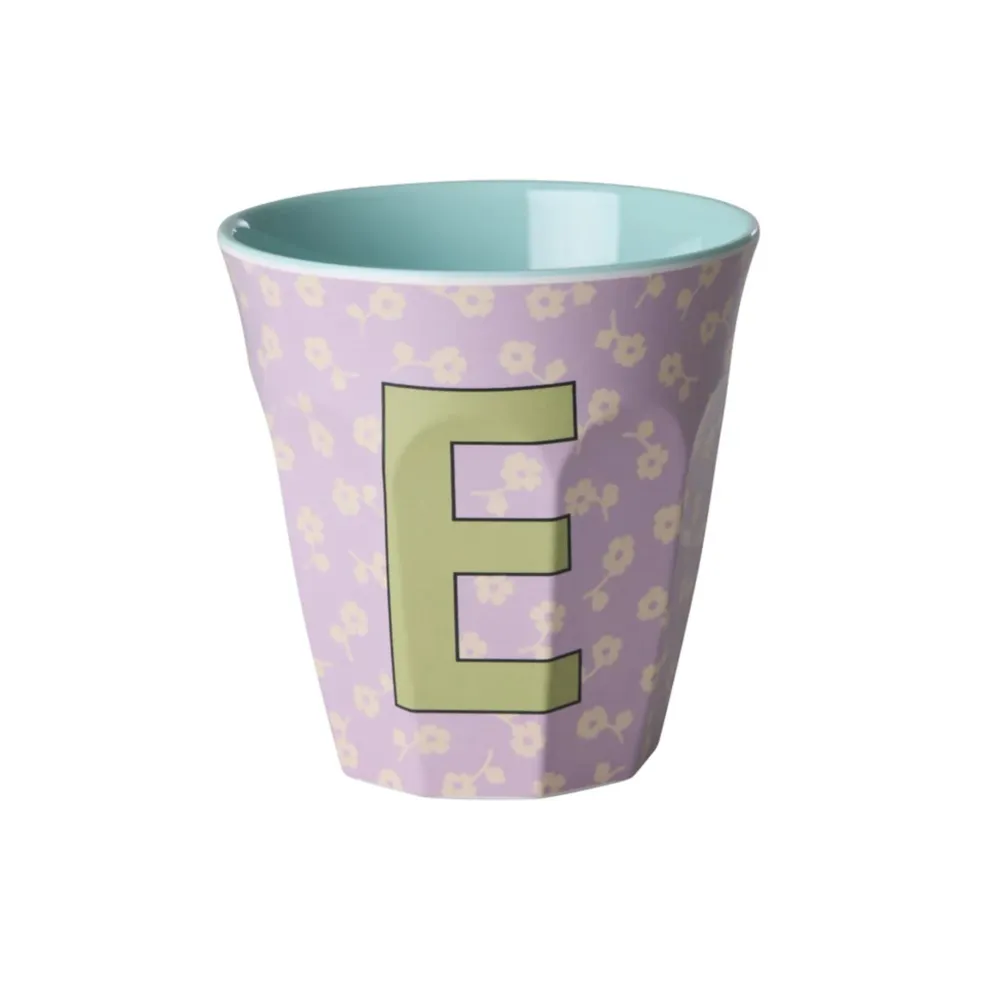 RICE Buchstaben-Becher mit Blumen Medium